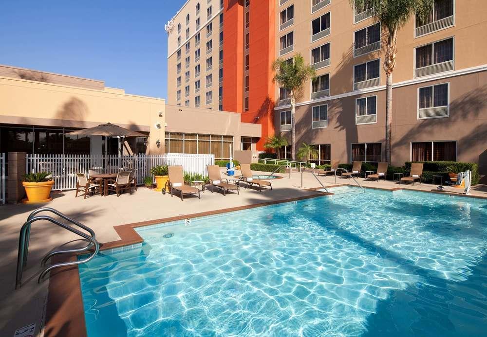 Hotel Courtyard By Marriott Baldwin Park Exterior foto