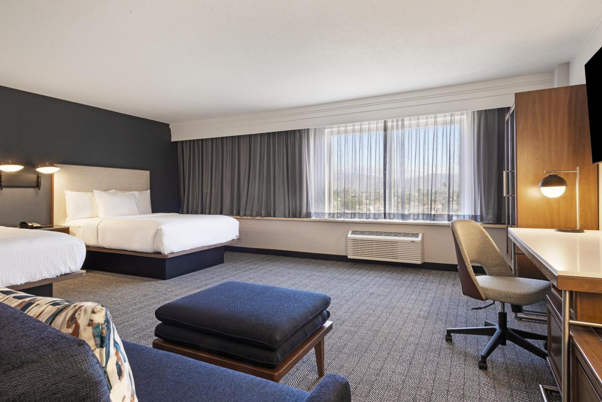 Hotel Courtyard By Marriott Baldwin Park Exterior foto