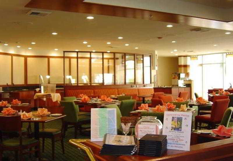 Hotel Courtyard By Marriott Baldwin Park Exterior foto